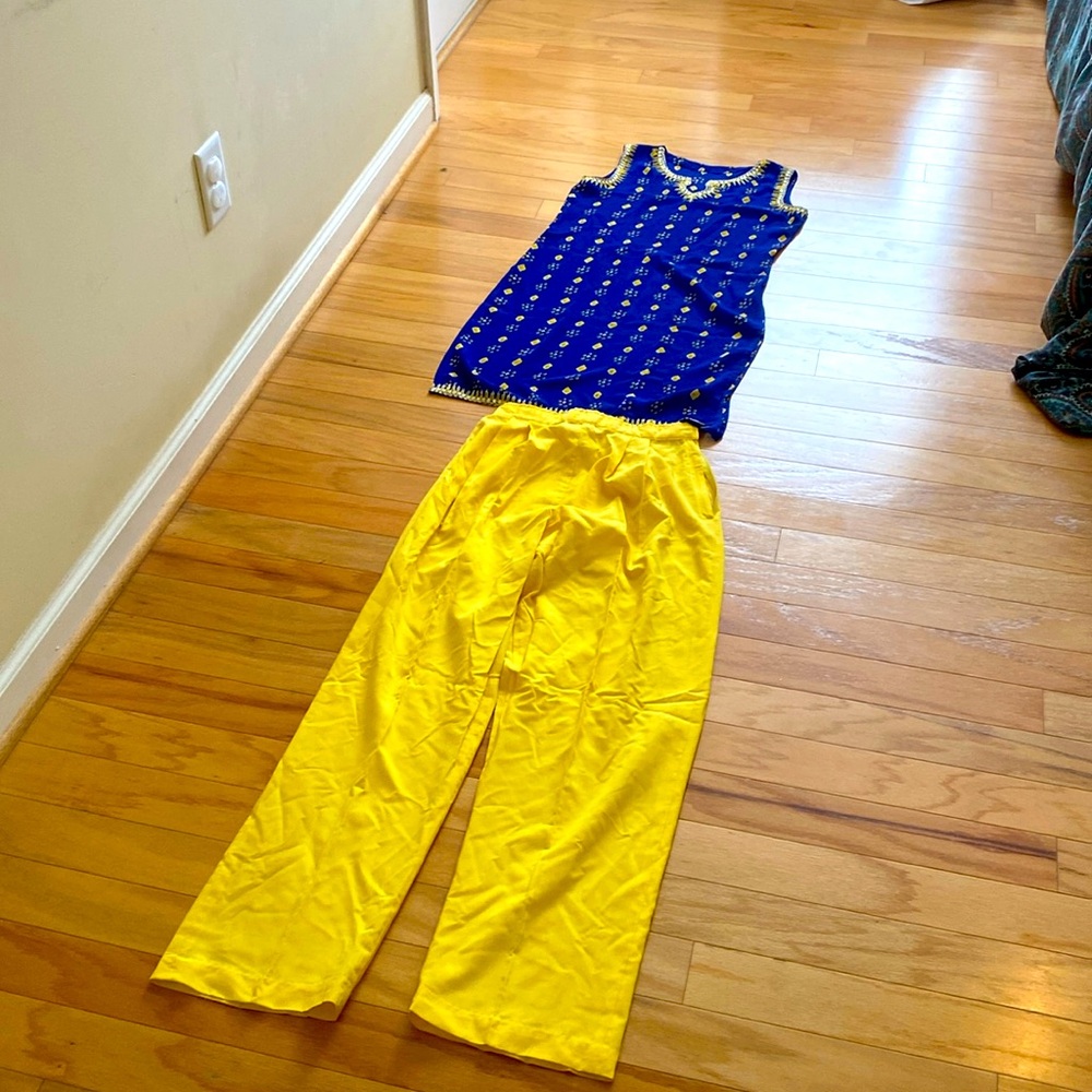Navy Blue & Yellow Sleeveless 2 Piece Set S